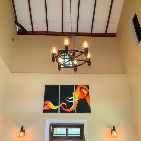 Headman House Antique Villa - A Seaside Royal Stay Ahangama Exterior photo